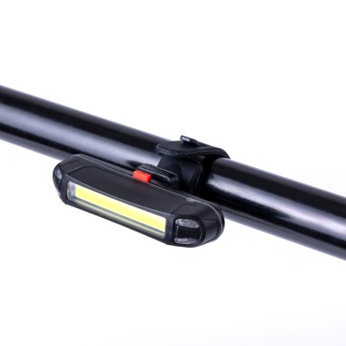 Havu - 10 Lumières COB. 5 Modes de Lumière, Fixe et Clignotante. Batte