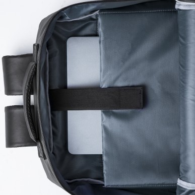 Nexera - Gepolsterte Laptoptasche und Tablet. Gepolsterter Rücken und 