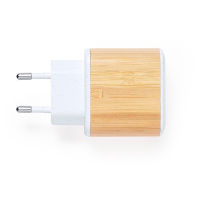 Sugax - Schnelle Aufladung. 1 USB Ausgäng und 1 Typ C Ausgang | Weizen