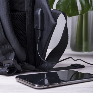 Ranley - USB Anschluss. Gepolsterte Laptoptasche und Tablet. Gepolster