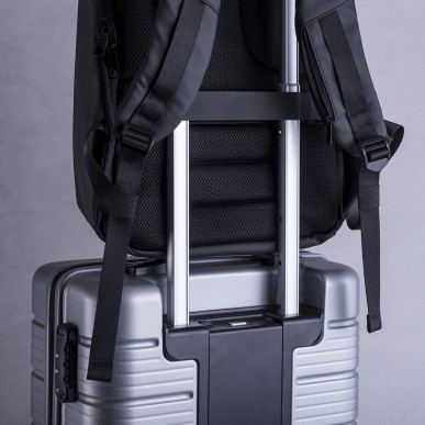 Ranley - USB Anschluss. Gepolsterte Laptoptasche und Tablet. Gepolster